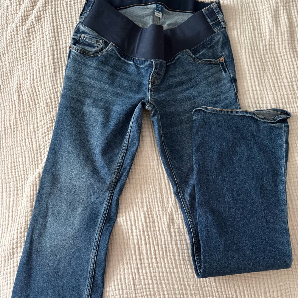 Old navy maternity jeans